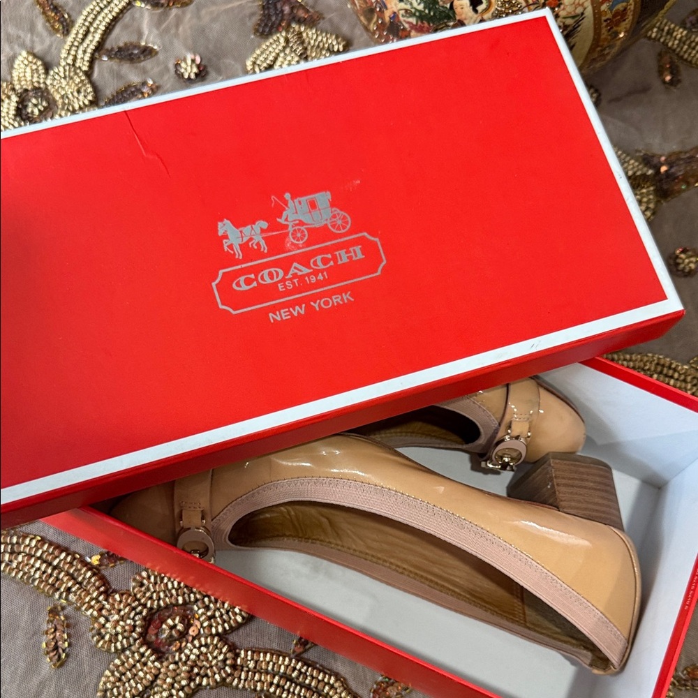 COACH Beige Patent Leather Ballet Flats with Signature Hardware - Picture 12 of 12